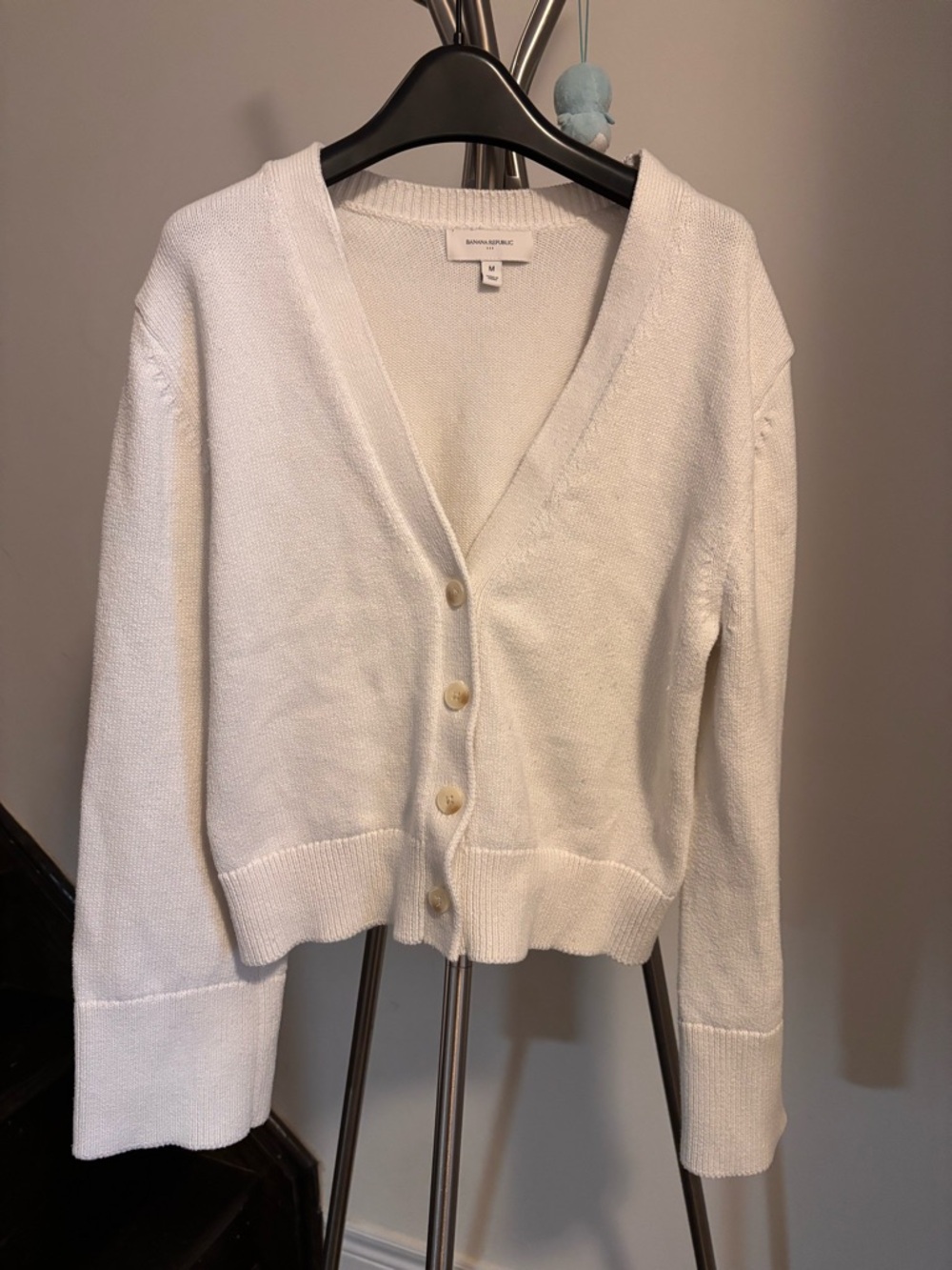 Banana Republic Light Cream V-Neck Button Front Women's Cardigan Sweater
